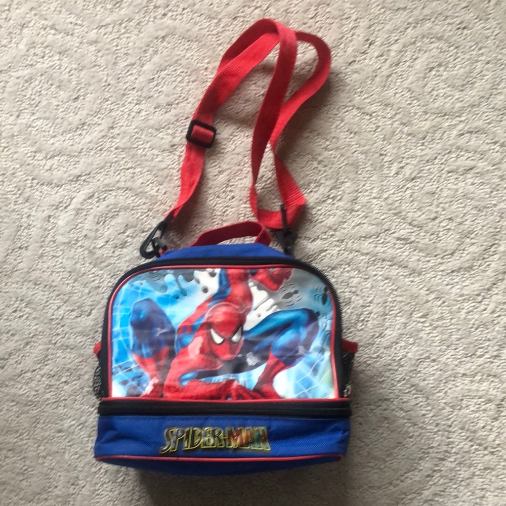 NWOT Marvel Spider-Man Lunchbox w/2 insulated zippered areas & shoulder strap